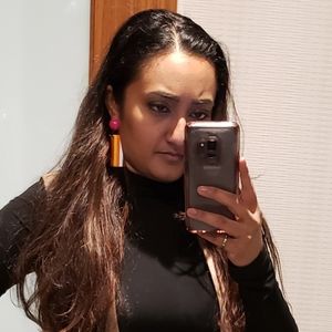 Meet your Posher, Angelina